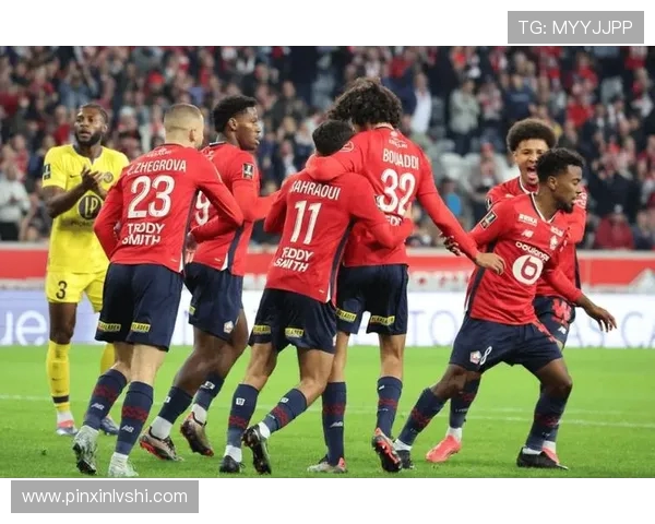 法甲半场战报：塔迪厄卡曼齐先后破门 圣埃蒂安暂1比2落后图卢兹